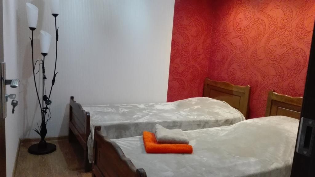 Apartment In The Heart Of Old Тбилиси Екстериор снимка